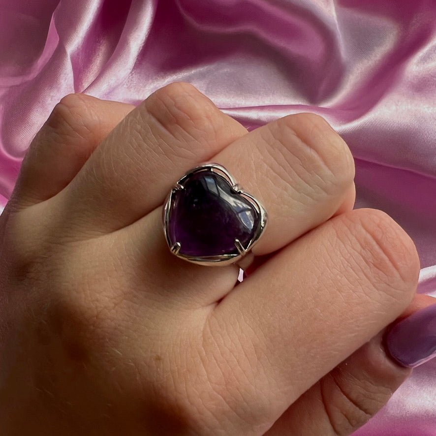 Amethyst Heart Ring - Conscious Crystals New Zealand Crystal and Spiritual Shop