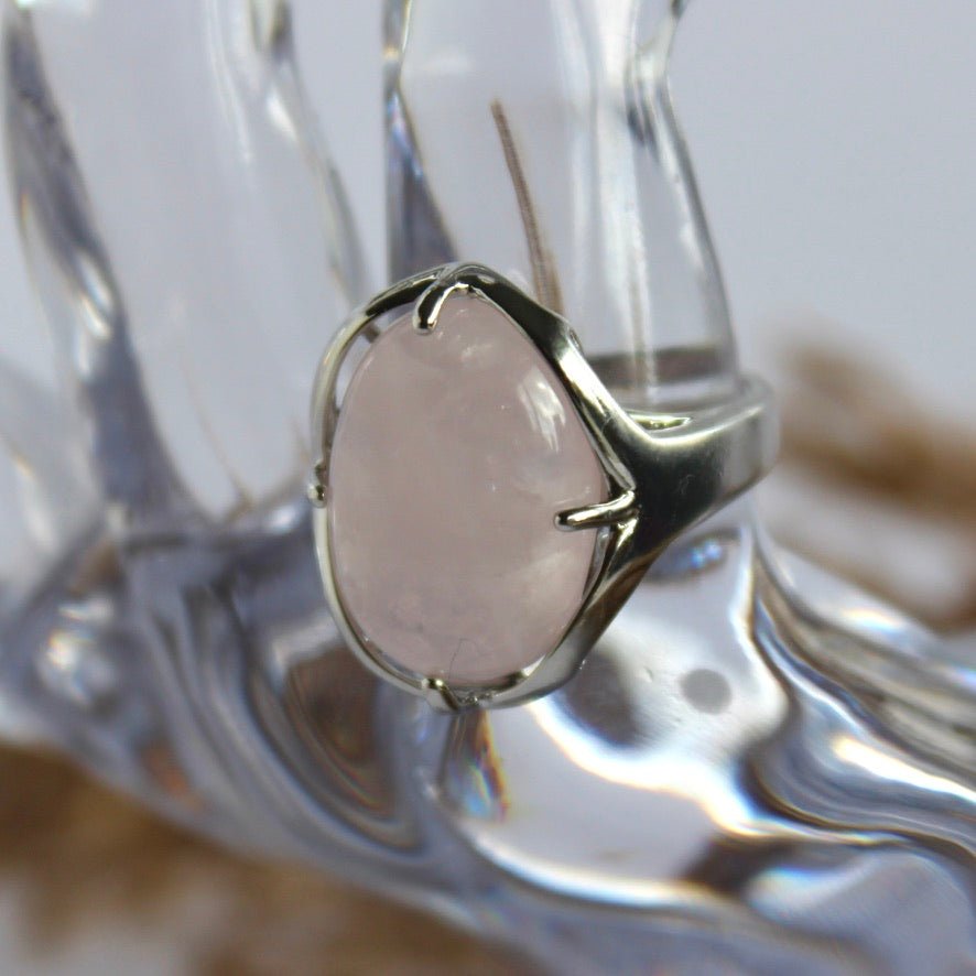 Rose Quartz Oval Ring - Conscious Crystals New Zealand Crystal and Spiritual Shop